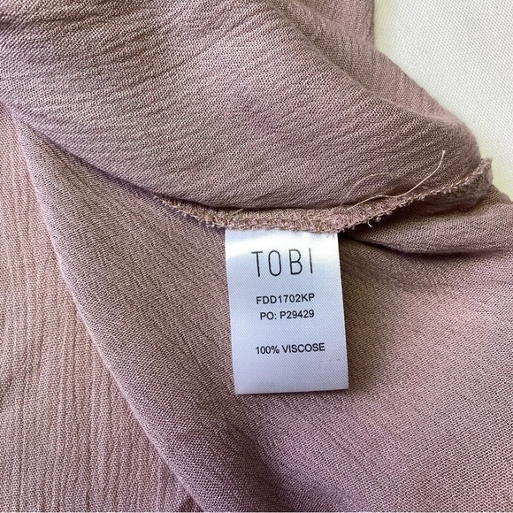 Tobi Boho Tunic with Embroidered Detail - Picture 13 of 14